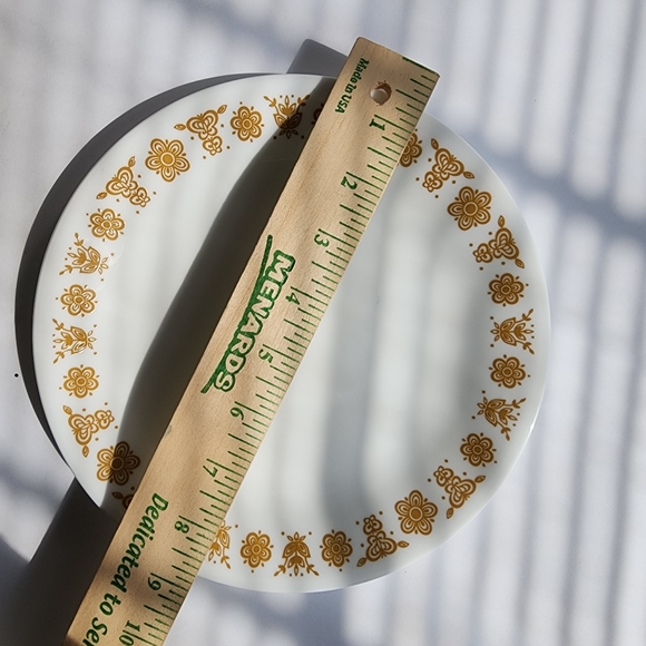 Set of (5) Corelle plates - Picture 5 of 10